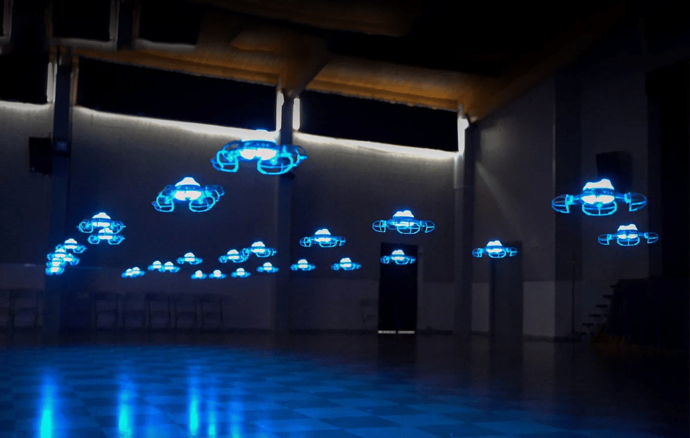 Indoor-шоу дронов